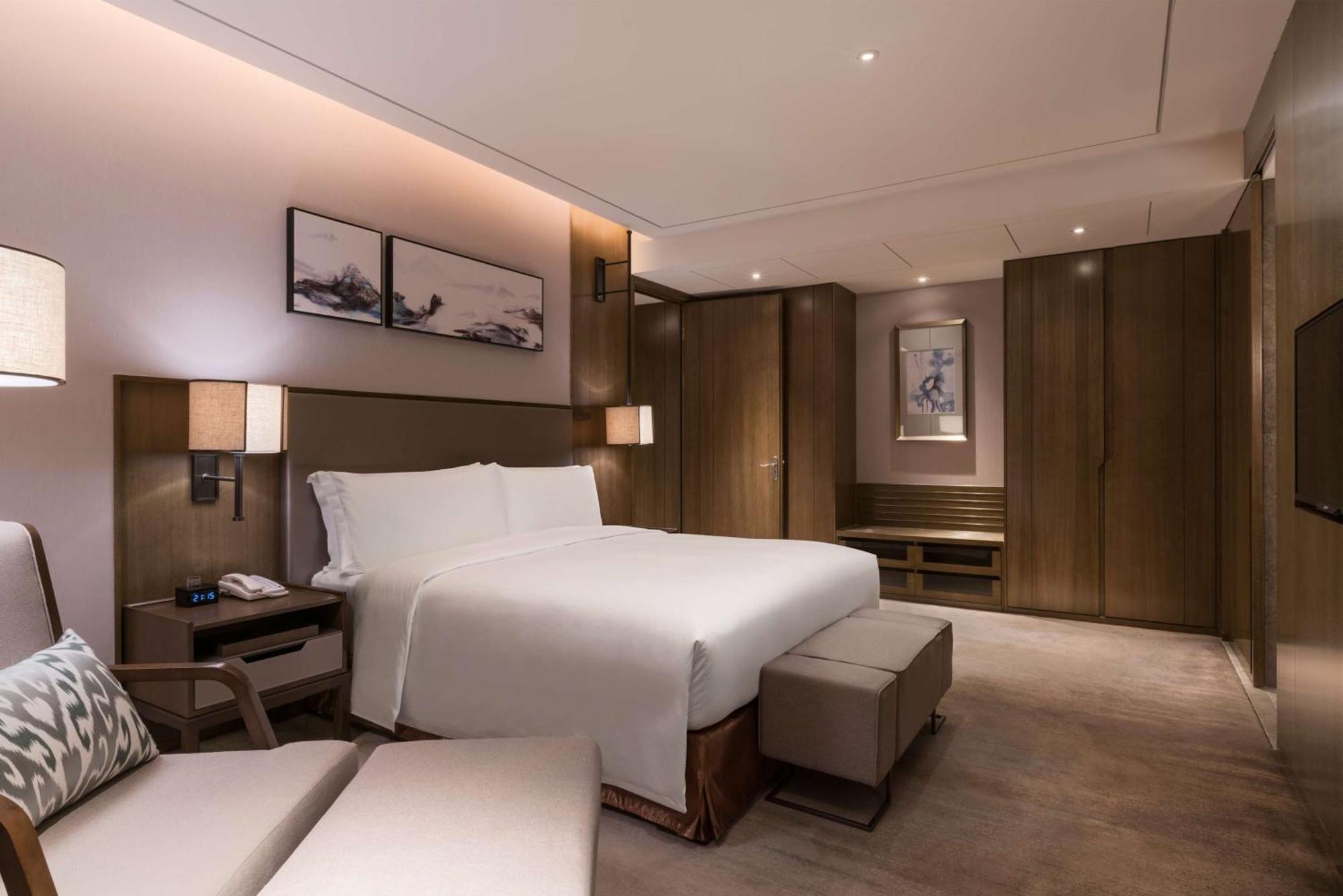 Doubletree By Hilton Hotel Shiyan Shiyan  Екстериор снимка
