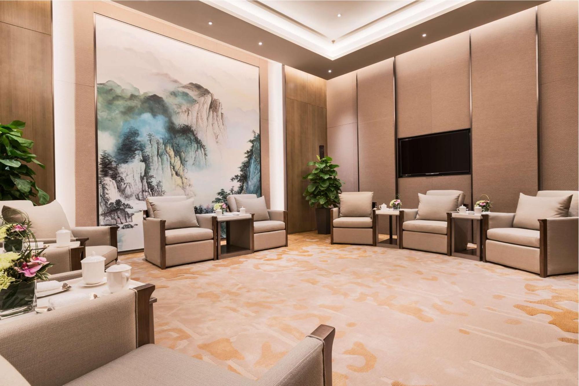 Doubletree By Hilton Hotel Shiyan Shiyan  Екстериор снимка